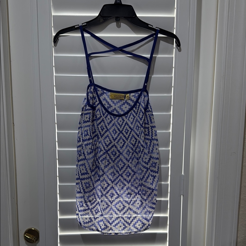 Princes Vera want top/ coverups size  M used